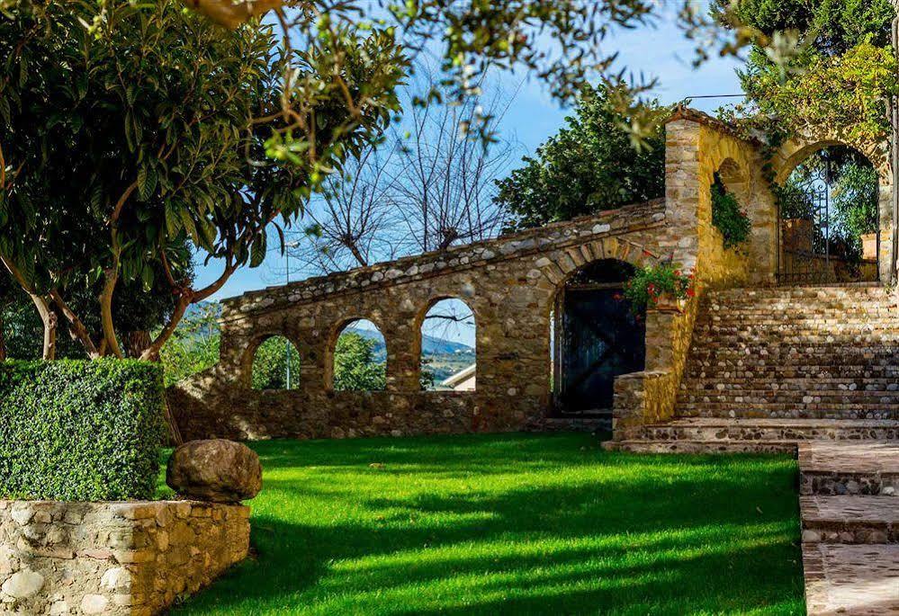 Corte Dei Tini Villa Vomano Exterior photo